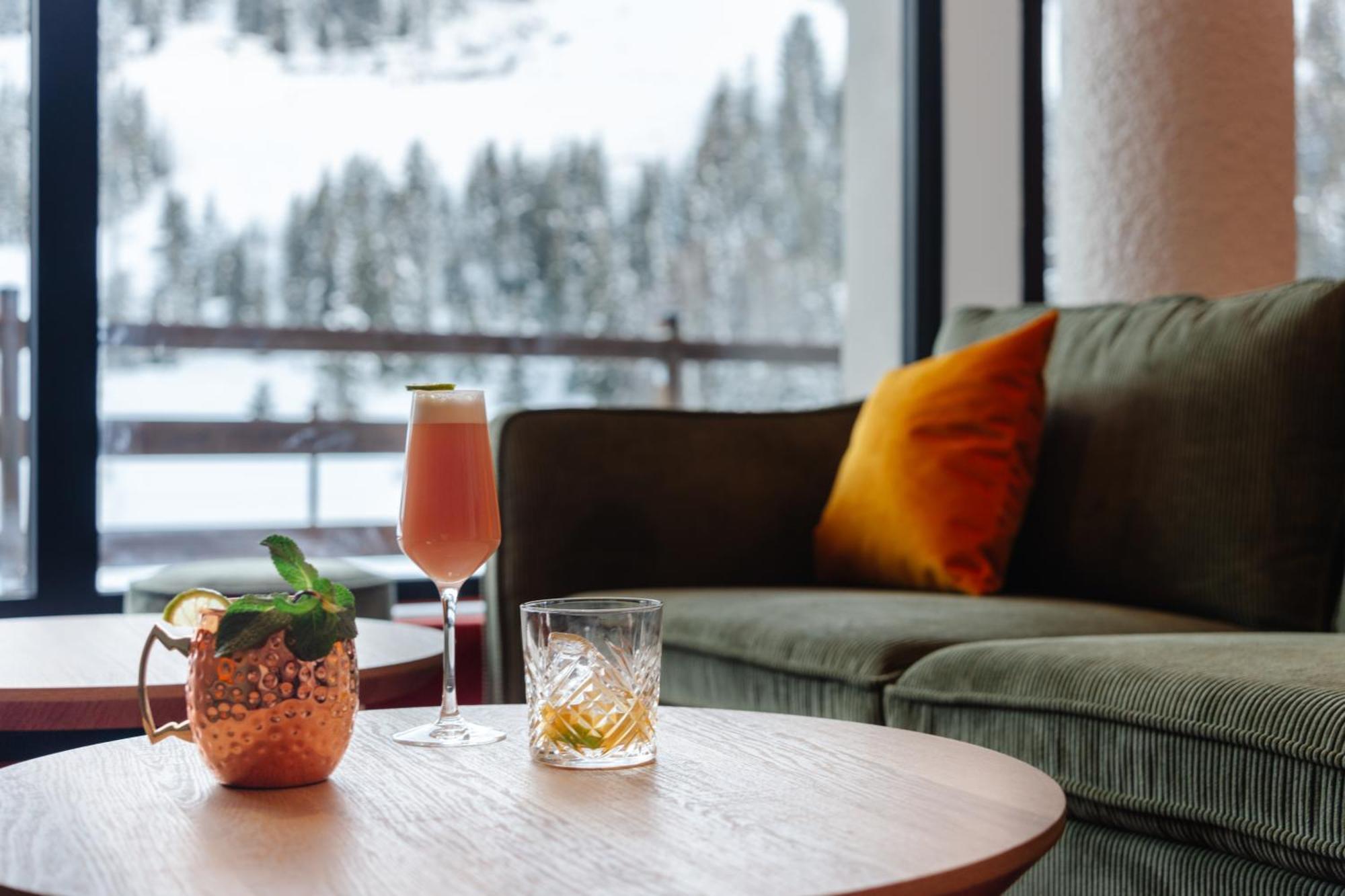 Lake Hotel Courchevel 1850 Exterior foto