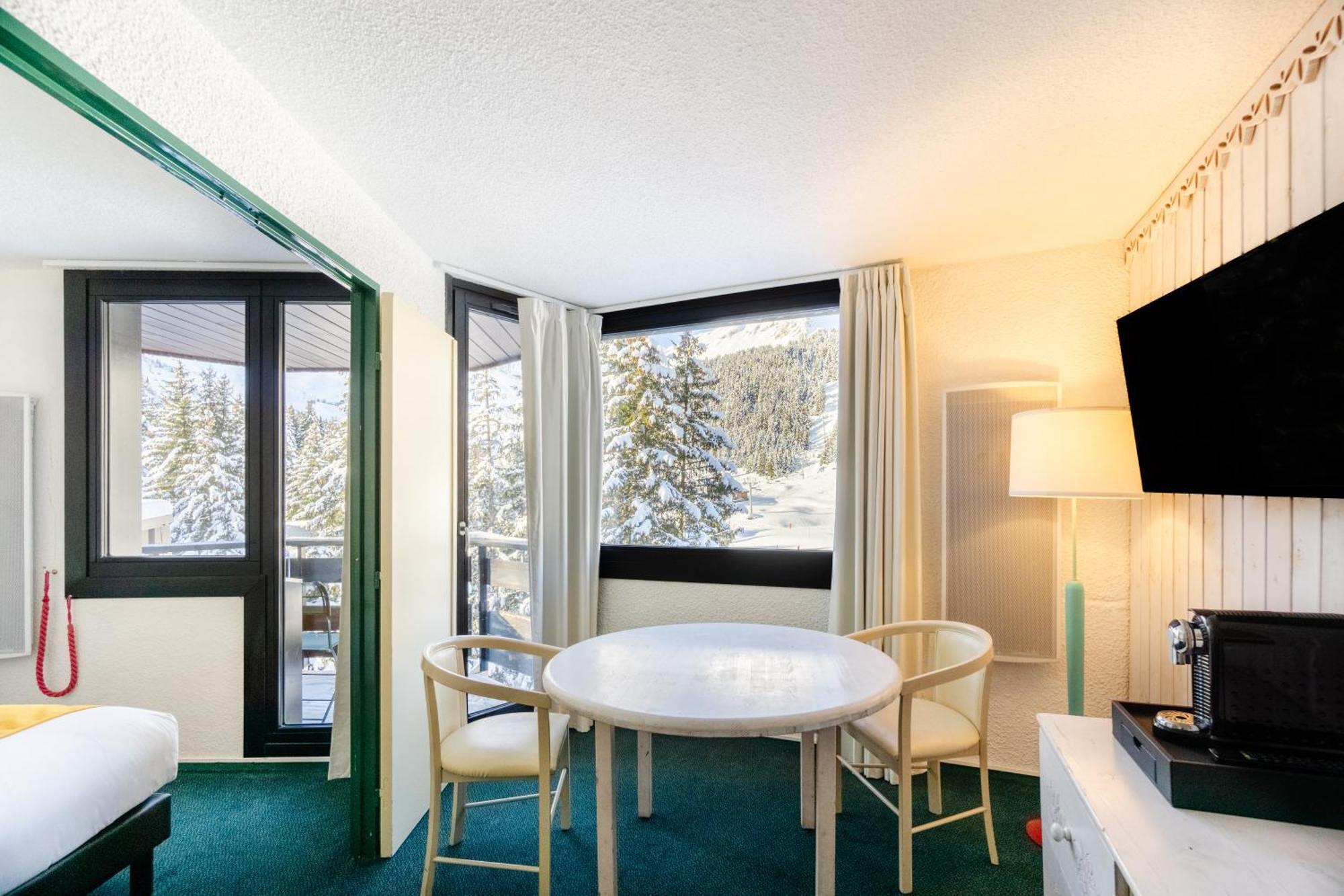 Lake Hotel Courchevel 1850 Exterior foto
